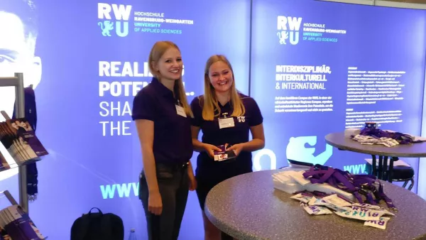 Der neue RWU-Messestand auf der Vocatium in Friedrichshafen