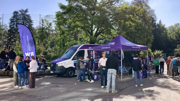 Tourstart für das RWU-Mobil am AEG in Ravensburg